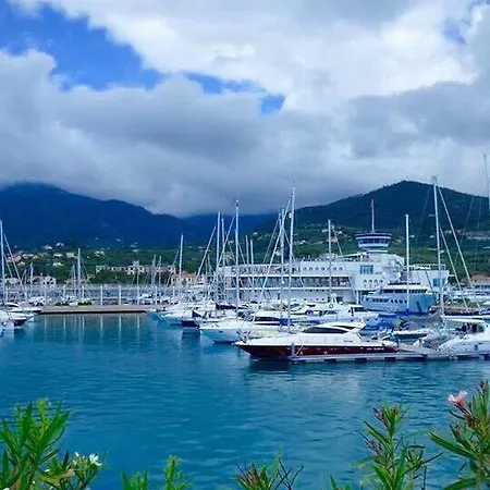 ホテル Claudia 2*