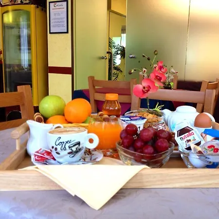 Hotel Claudia 2*